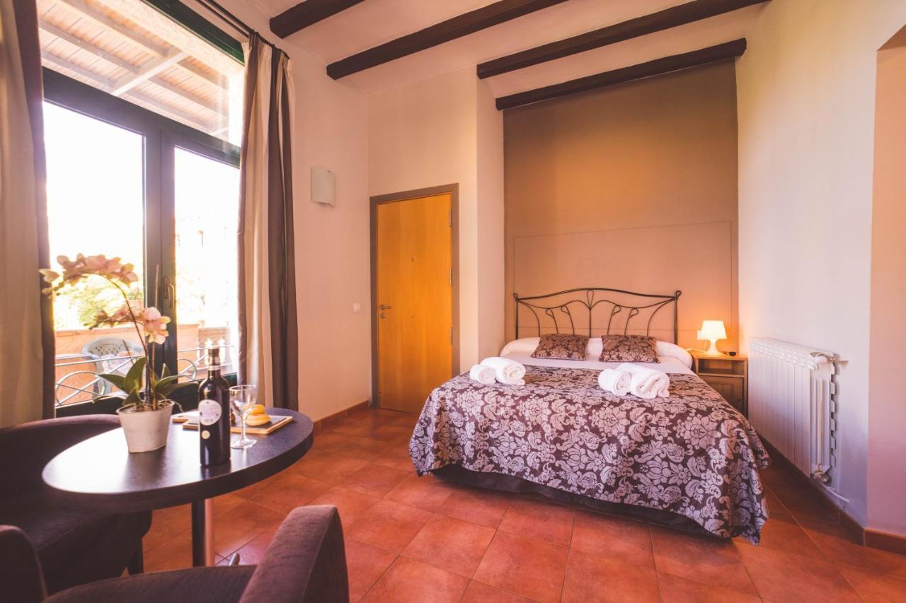 Hotel Rural Y Apartamentos Villa Engracia Espluga de Francolí Buitenkant foto